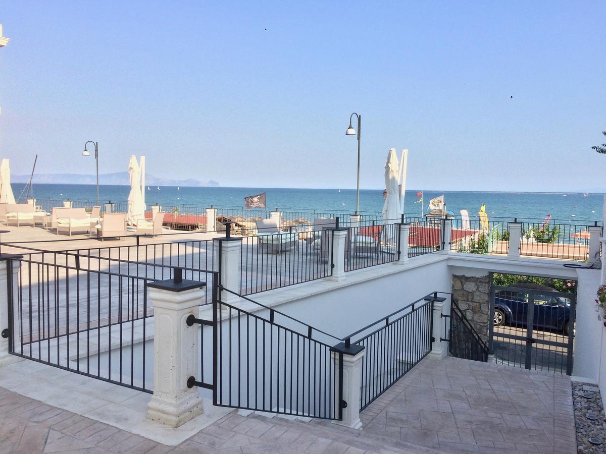 Klaton Beach Hotel Formia Luaran gambar