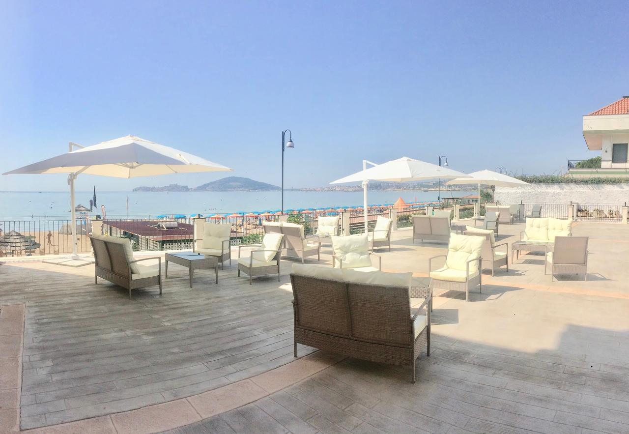 Klaton Beach Hotel Formia Luaran gambar