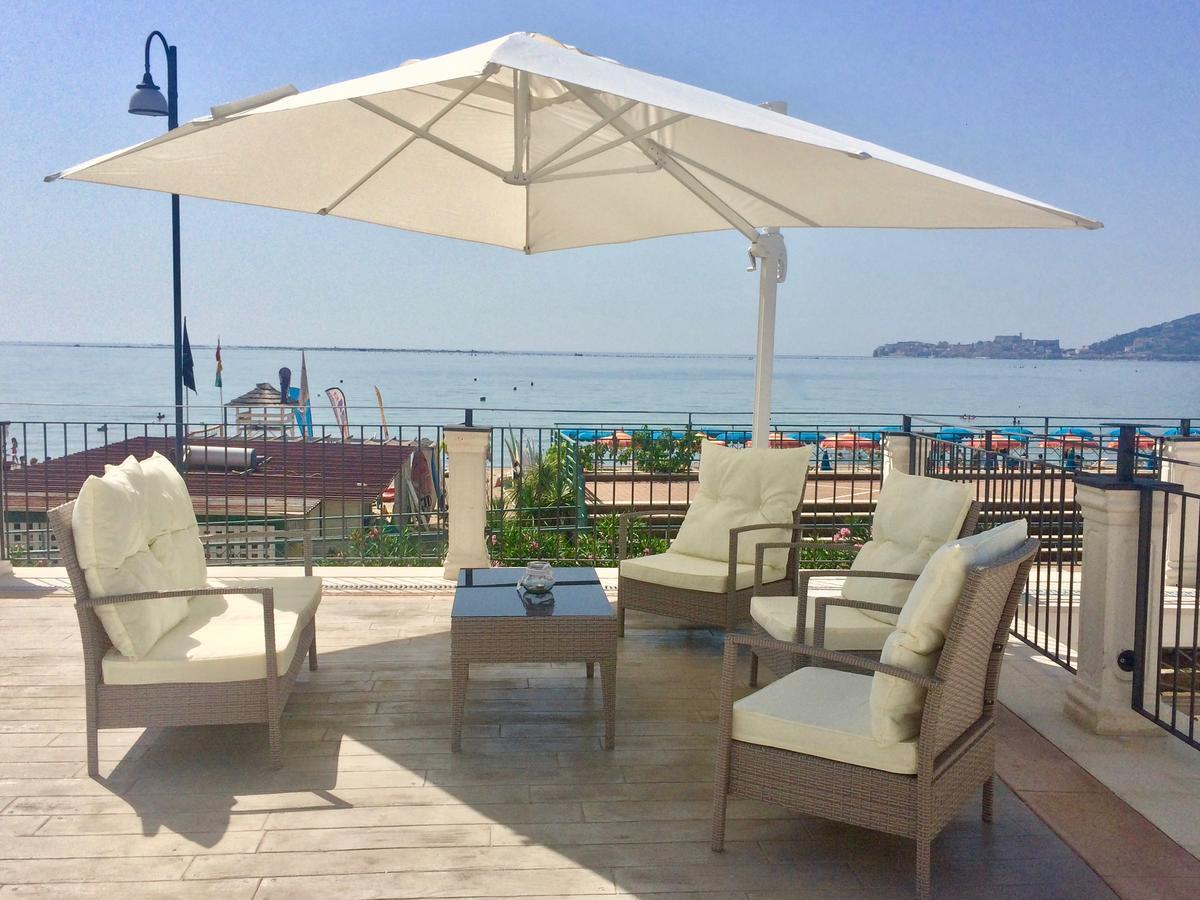 Klaton Beach Hotel Formia Luaran gambar